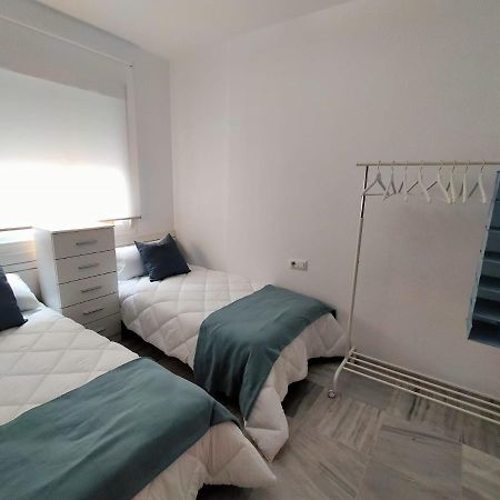 Apartamento Amplio, Seneca 1A Junto Al Centro マラガ エクステリア 写真