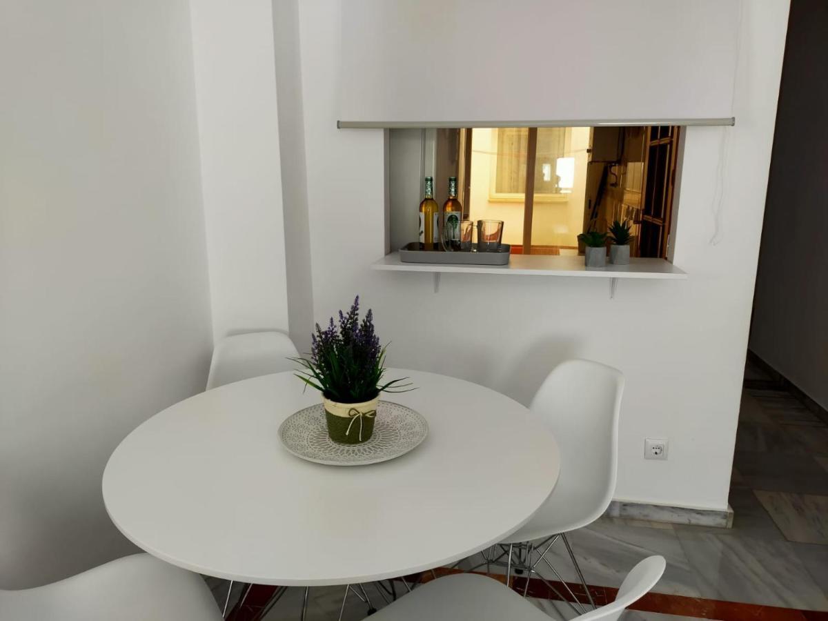 Apartamento Amplio, Seneca 1A Junto Al Centro マラガ エクステリア 写真